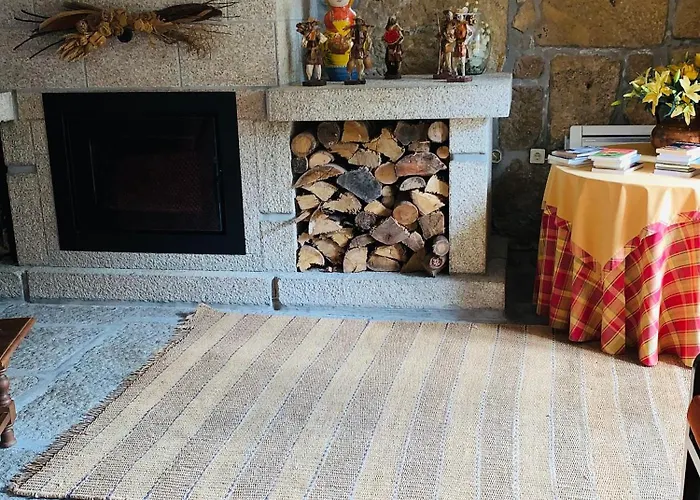 Quinta De Canhoes Kır Evi